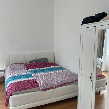 Small Apartment Near The Center Vienna Esterno foto